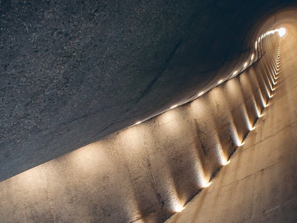 How to Enhance Peripheral Vision Skills for Better Performance in Squash Players?